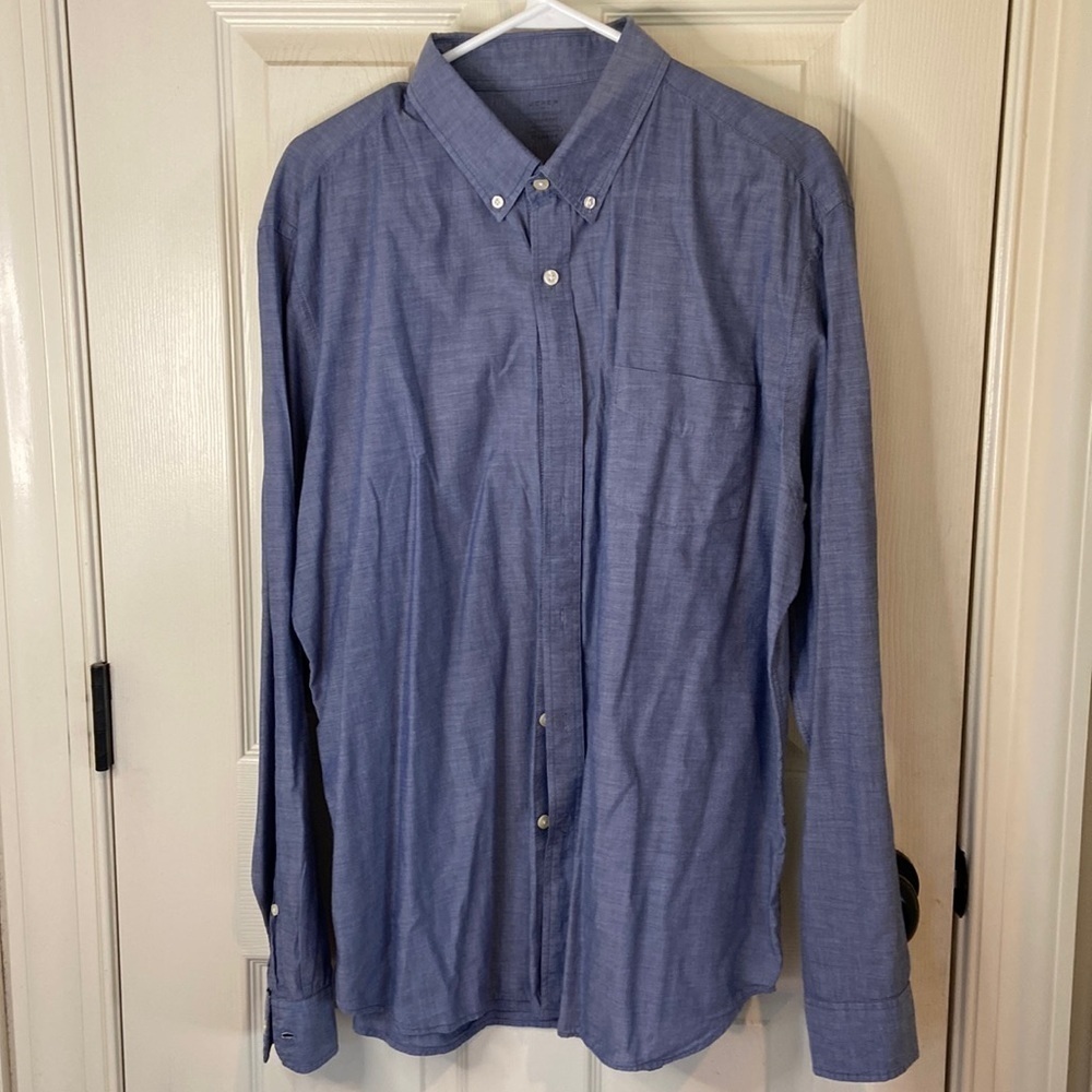 J crew light weight chambray shirt